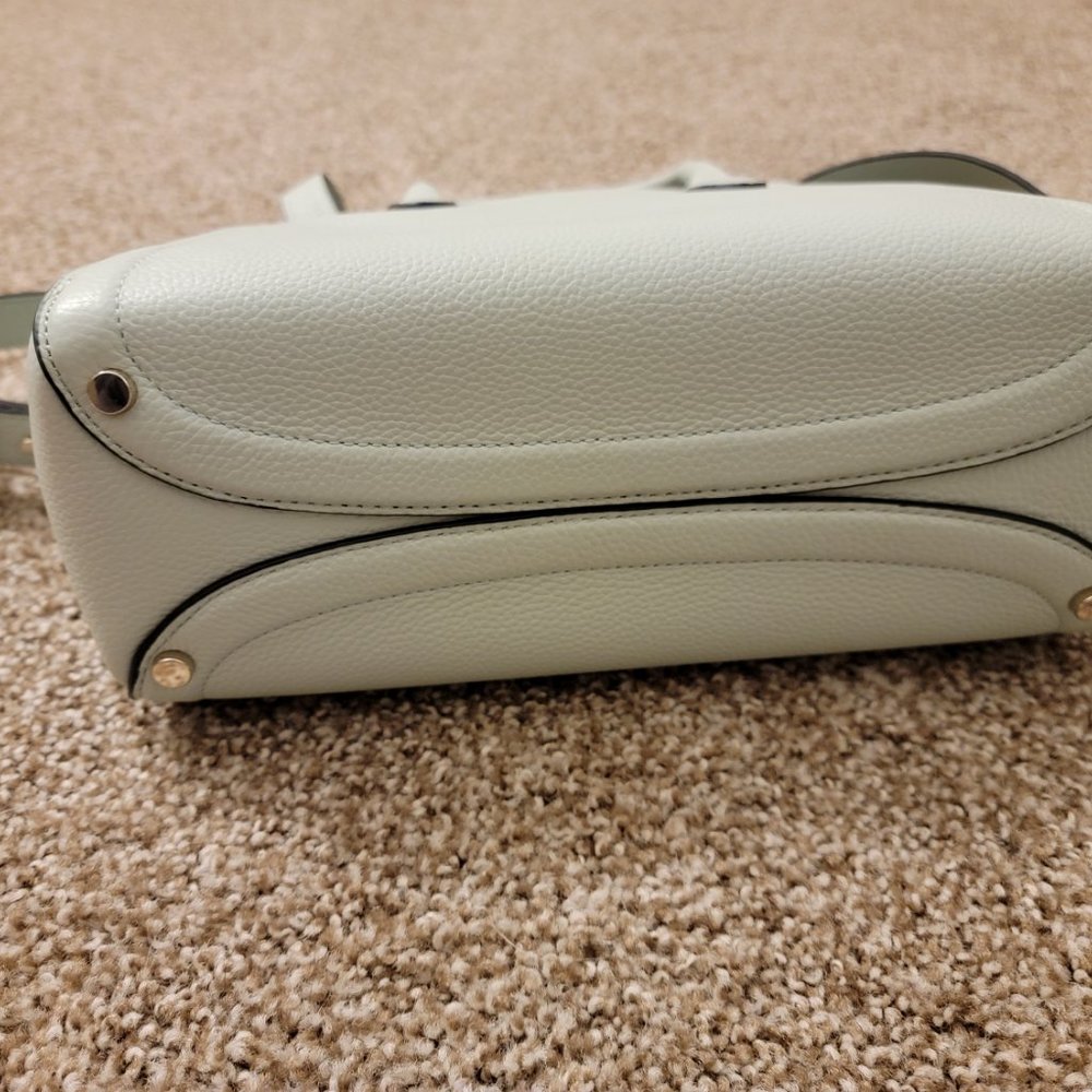 Kate Spade Purse - Picture 6 of 6